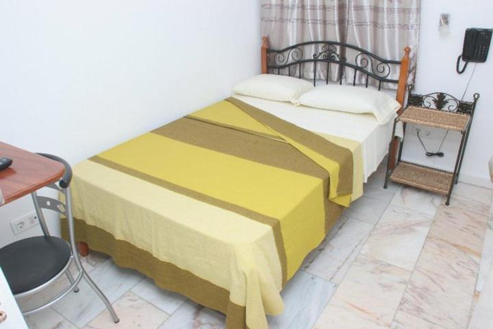 Residencial Nazare Bed & Breakfast Praia Room photo